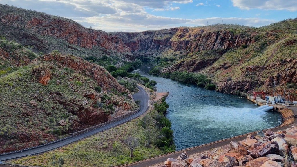 Adventue North – To the Border and Beyond